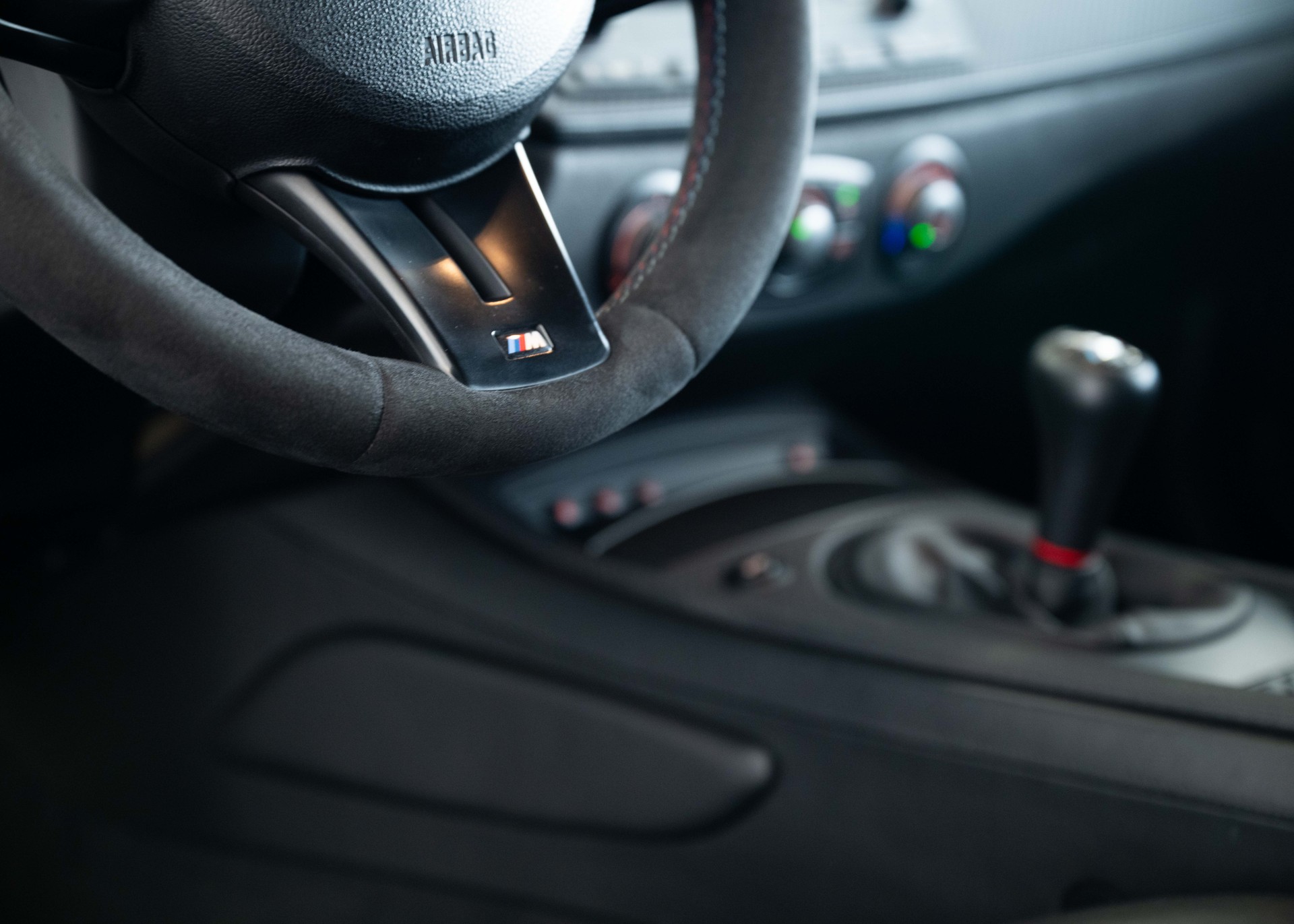 BMW Z4 M Coupé (Swiss car, 2nd hand, full service history BMW, fantastic condition)-image-24