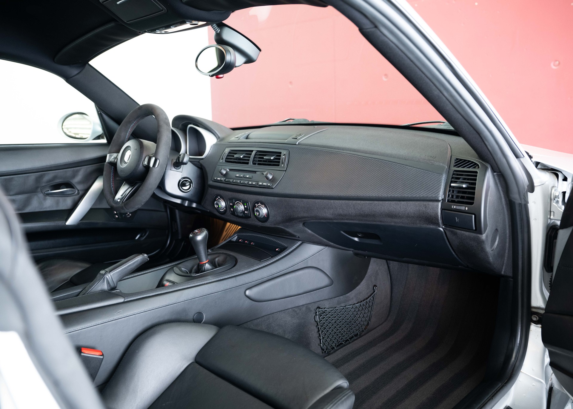 BMW Z4 M Coupé (Swiss car, 2nd hand, full service history BMW, fantastic condition)-image-17