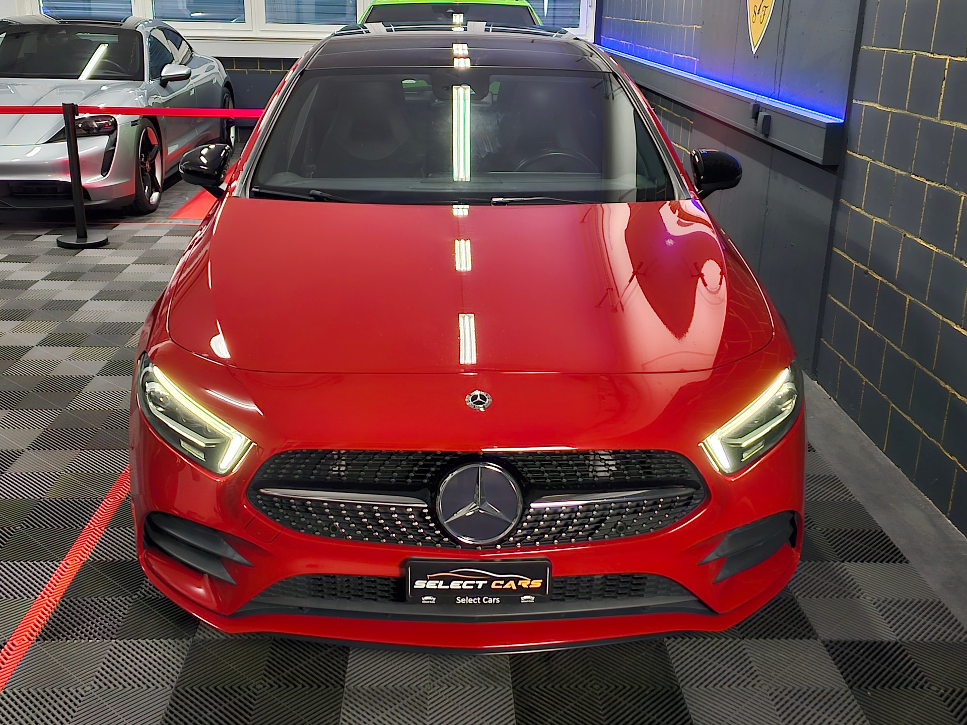 MERCEDES-BENZ A 250 4Matic AMG Line 4Matic 7G-DCT-image-6
