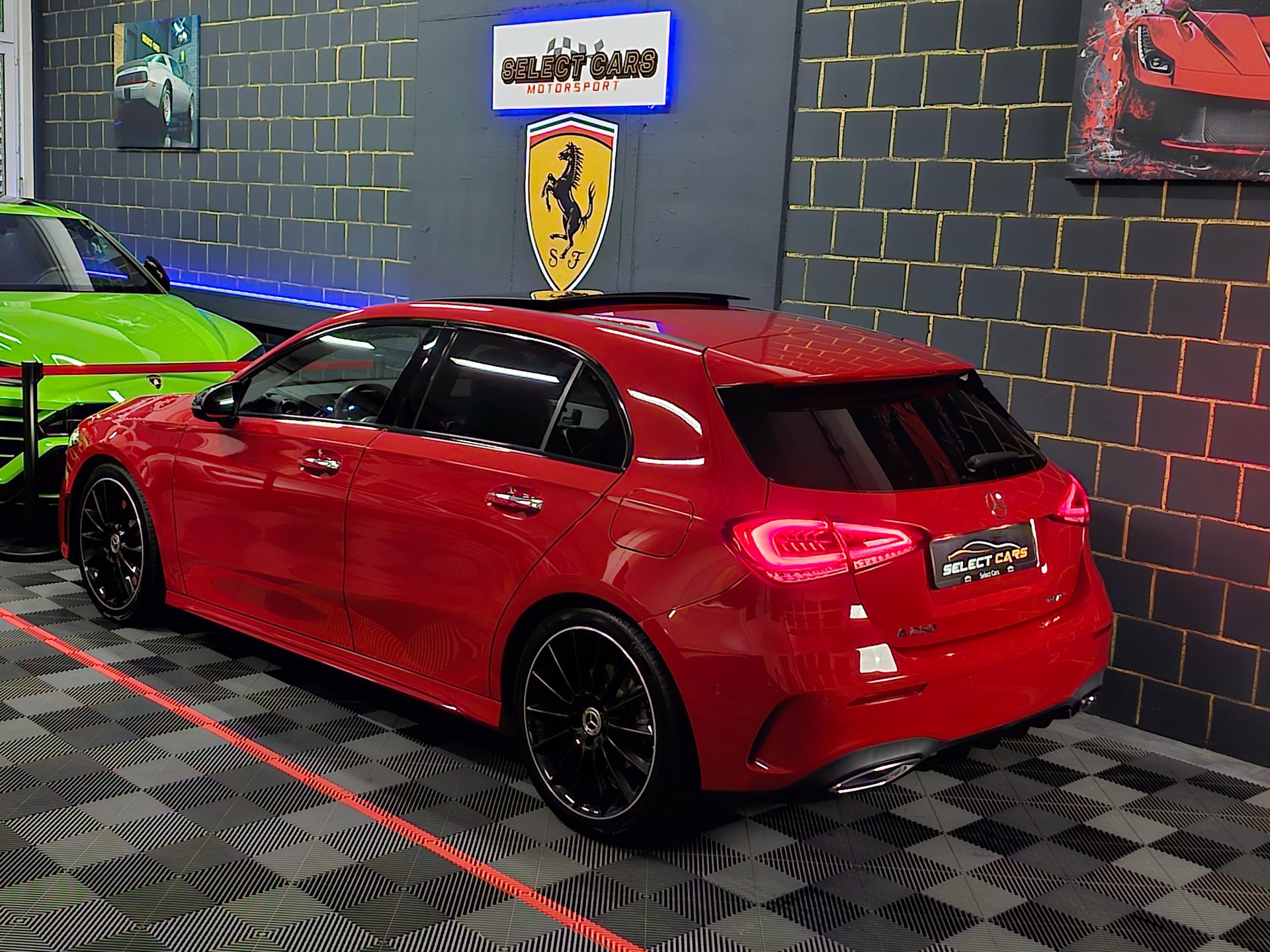 MERCEDES-BENZ A 250 4Matic AMG Line 4Matic 7G-DCT-image-5
