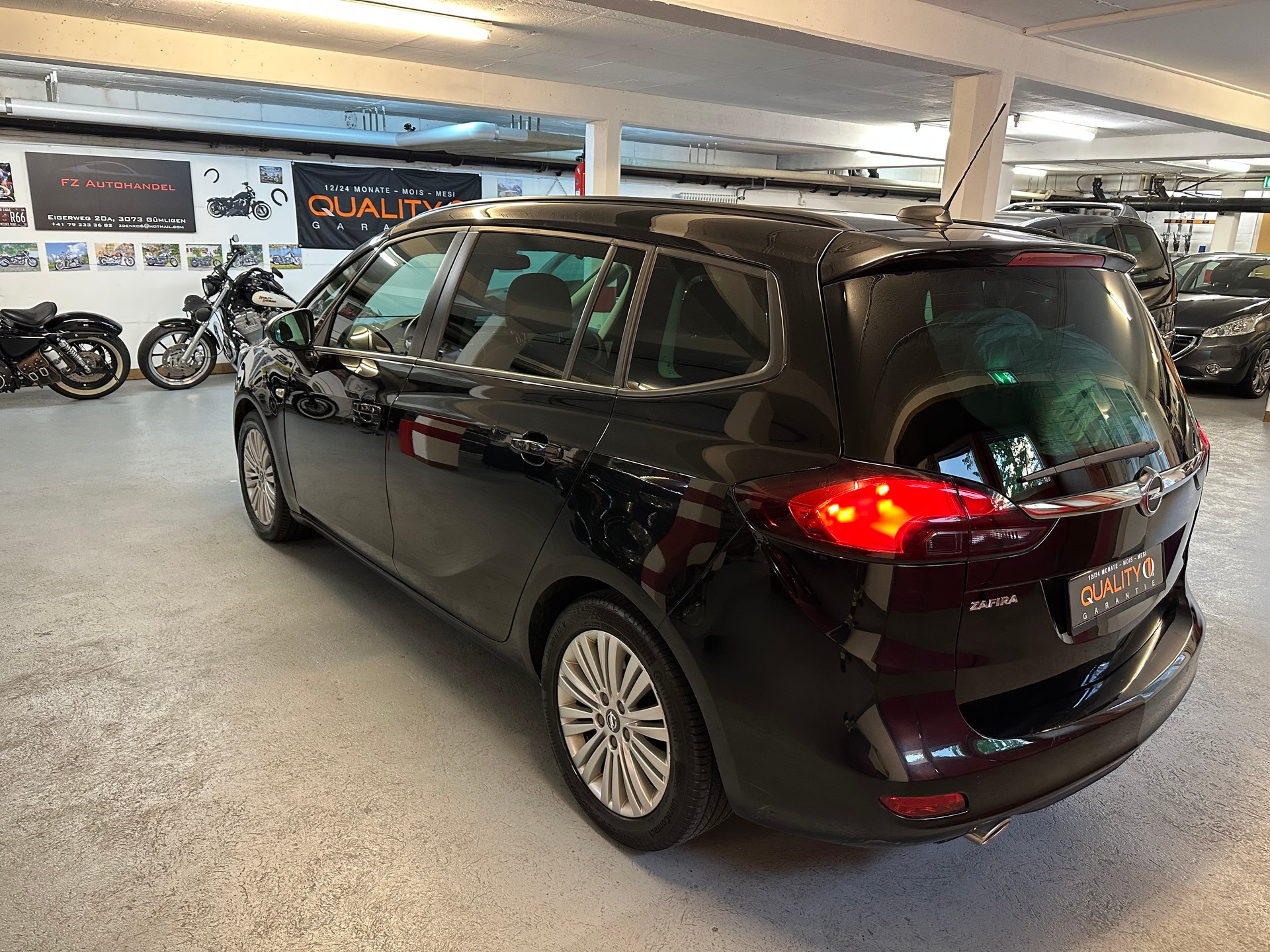 OPEL Zafira 1.6i Turbo Enjoy Automatic-image-4