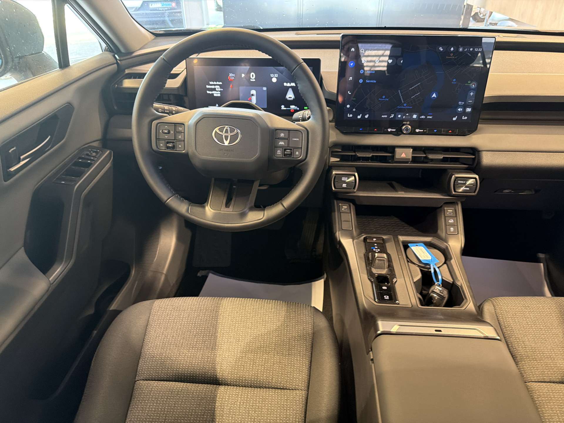 TOYOTA RAV-4 2.5 HSD Trend e-CVT AWD NEUES MODELL Automat-image-4