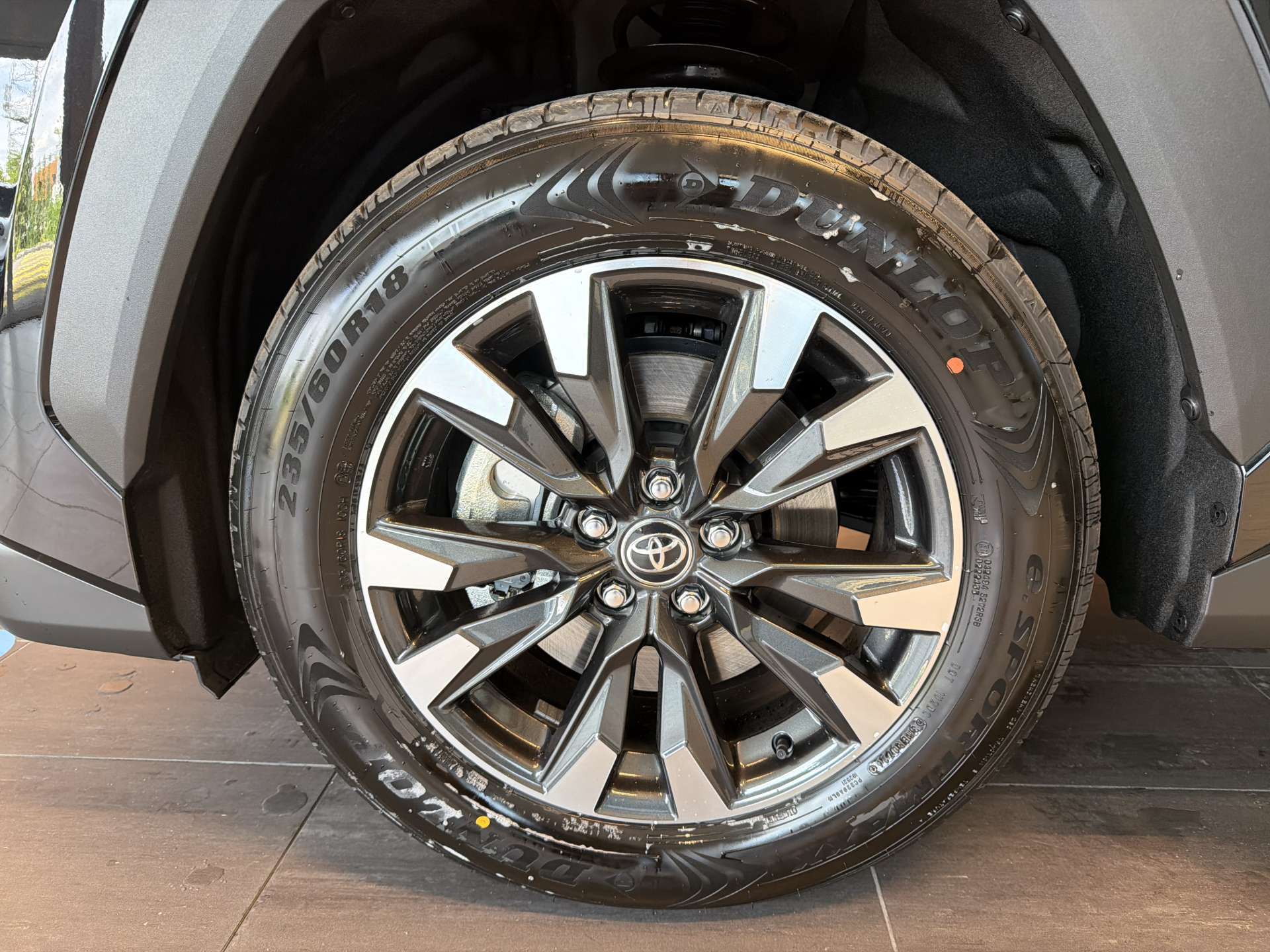 TOYOTA RAV-4 2.5 HSD Trend e-CVT AWD NEUES MODELL Automat-image-8