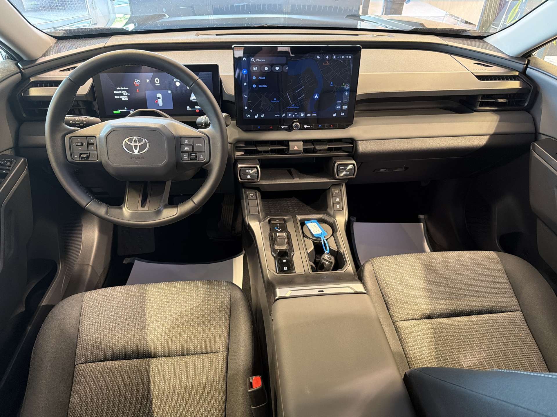 TOYOTA RAV-4 2.5 HSD Trend e-CVT AWD NEUES MODELL Automat-image-14