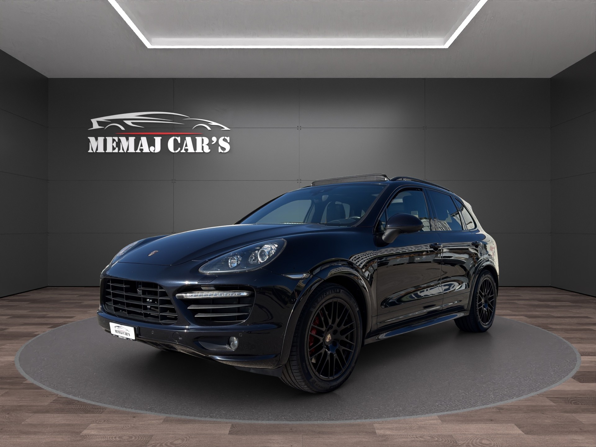 PORSCHE Cayenne GTS 420ps Pano Frisch MFK AHK-image-1