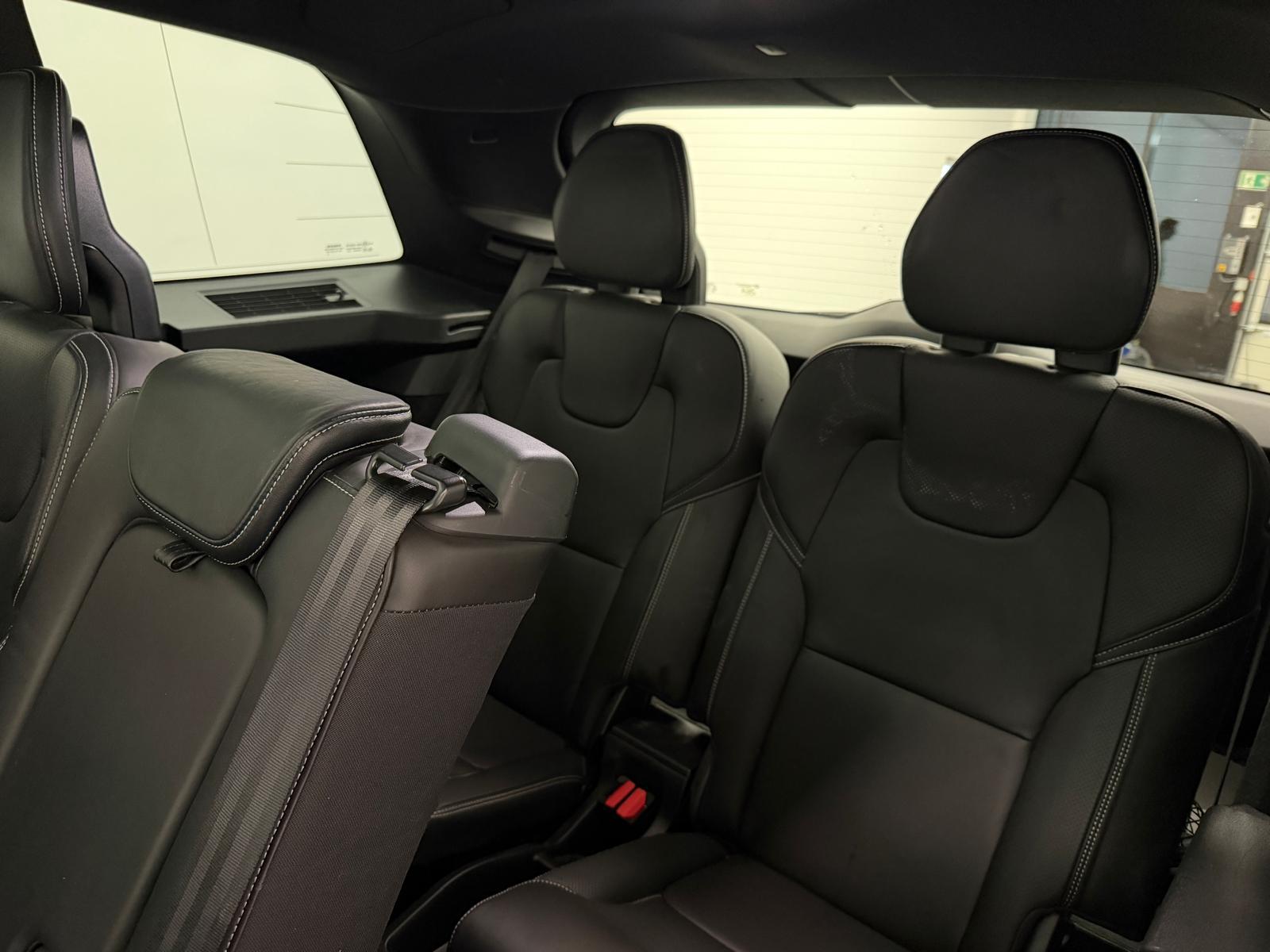 VOLVO XC90 2.0 T8 TE R-Design 7P. AWD-image-16