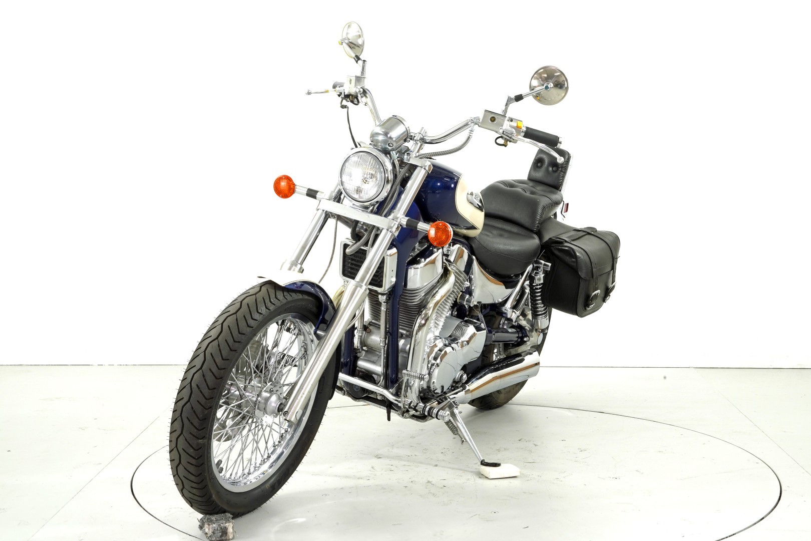 SUZUKI VS 1400 GLP-showroom-element-2