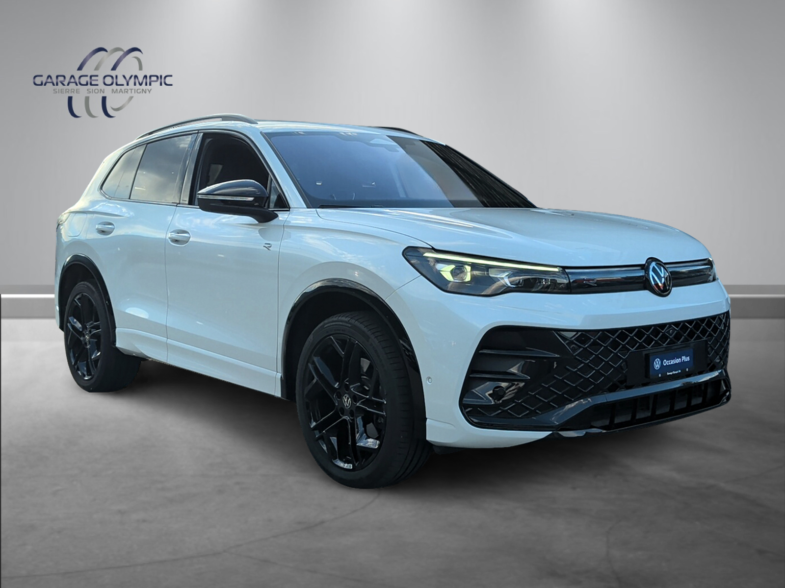 VW Tiguan 2.0 TDI SCR R-Line 4Motion DSG-image-1