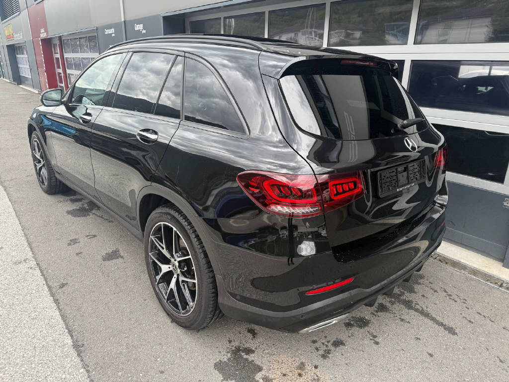 MERCEDES-BENZ GLC 400d AMG Line 4m (CH)-showroom-element-3