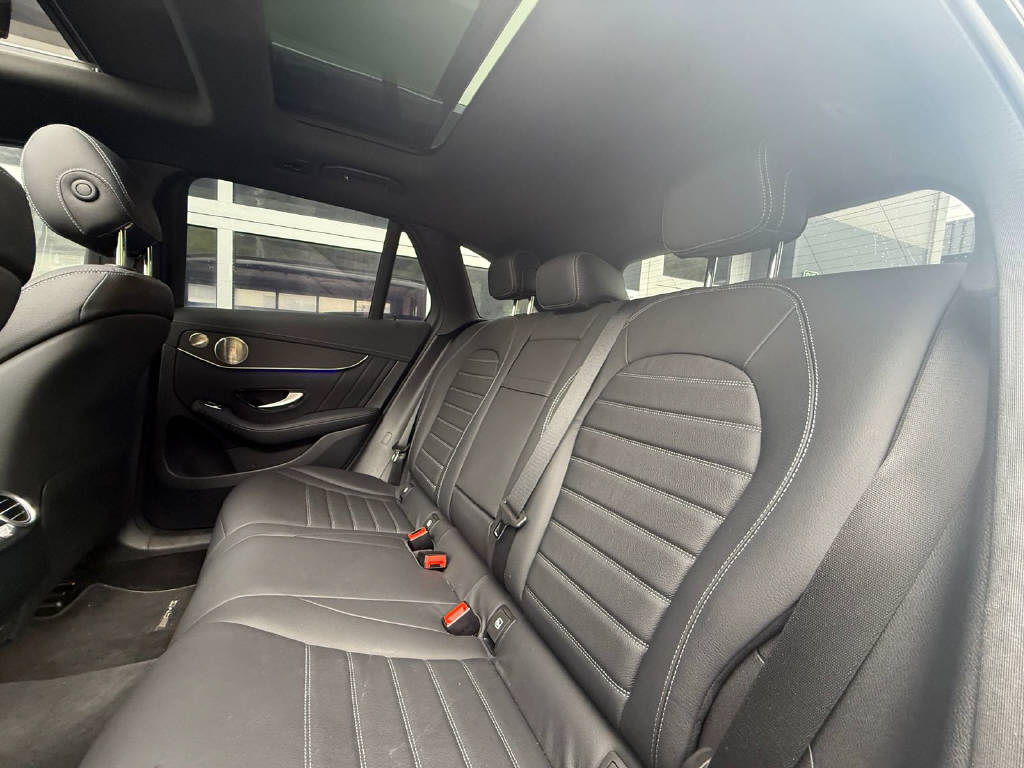 MERCEDES-BENZ GLC 400d AMG Line 4m (CH)-image-7