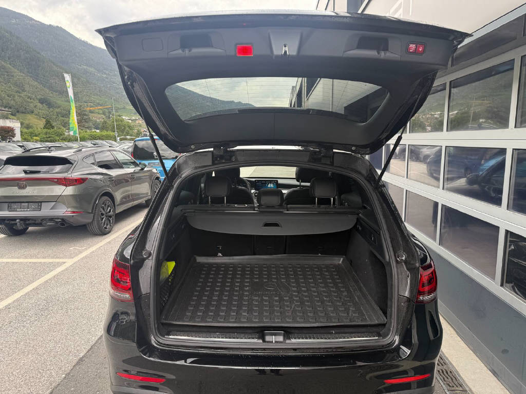 MERCEDES-BENZ GLC 400d AMG Line 4m (CH)-image-5