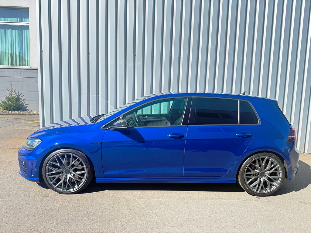 VW Golf 2.0 TSI R 4Motion DSG-image-2