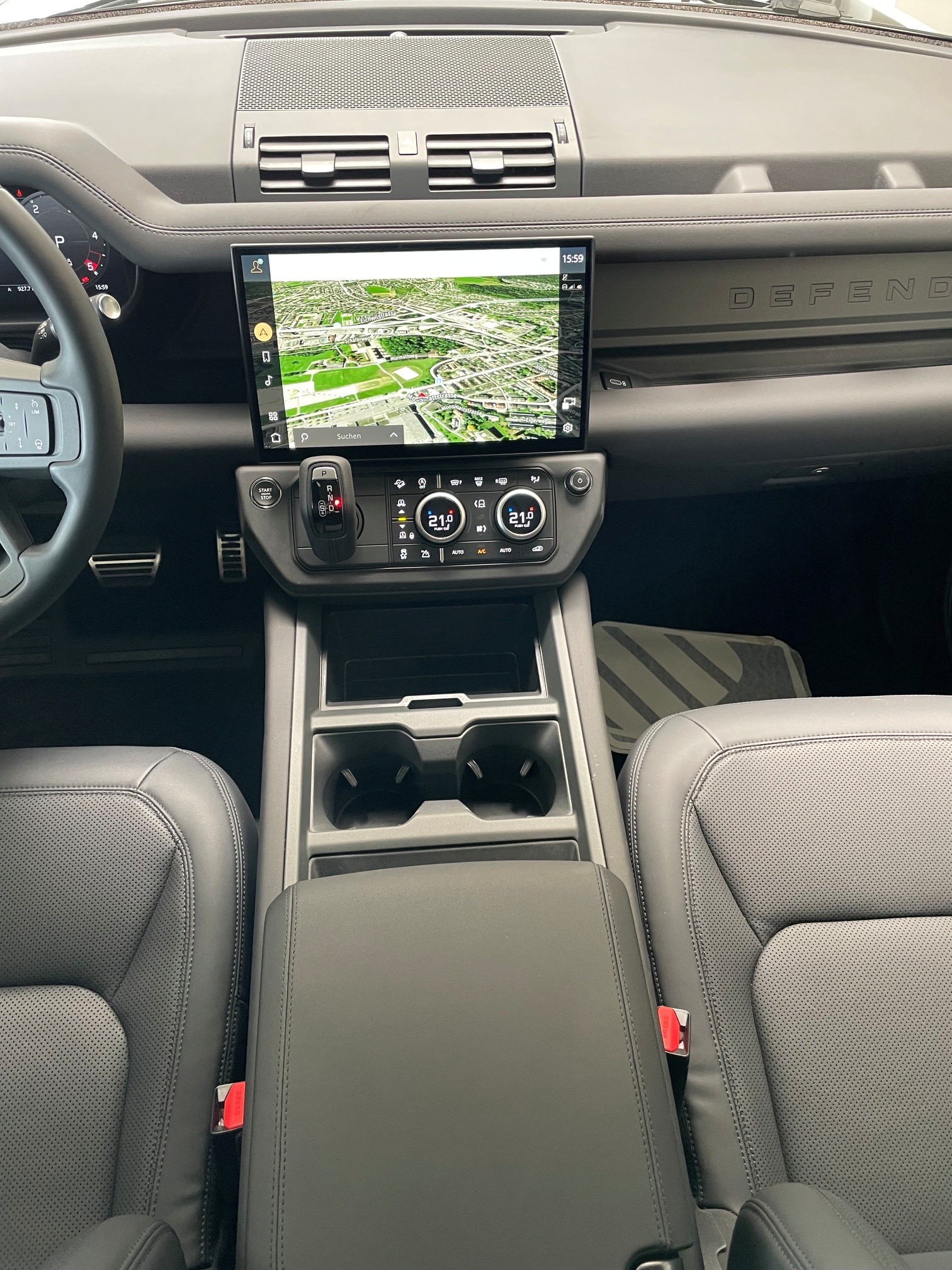 LAND ROVER Defender 110 3.0 D I6 D350 X-Dynamic SE-image-9