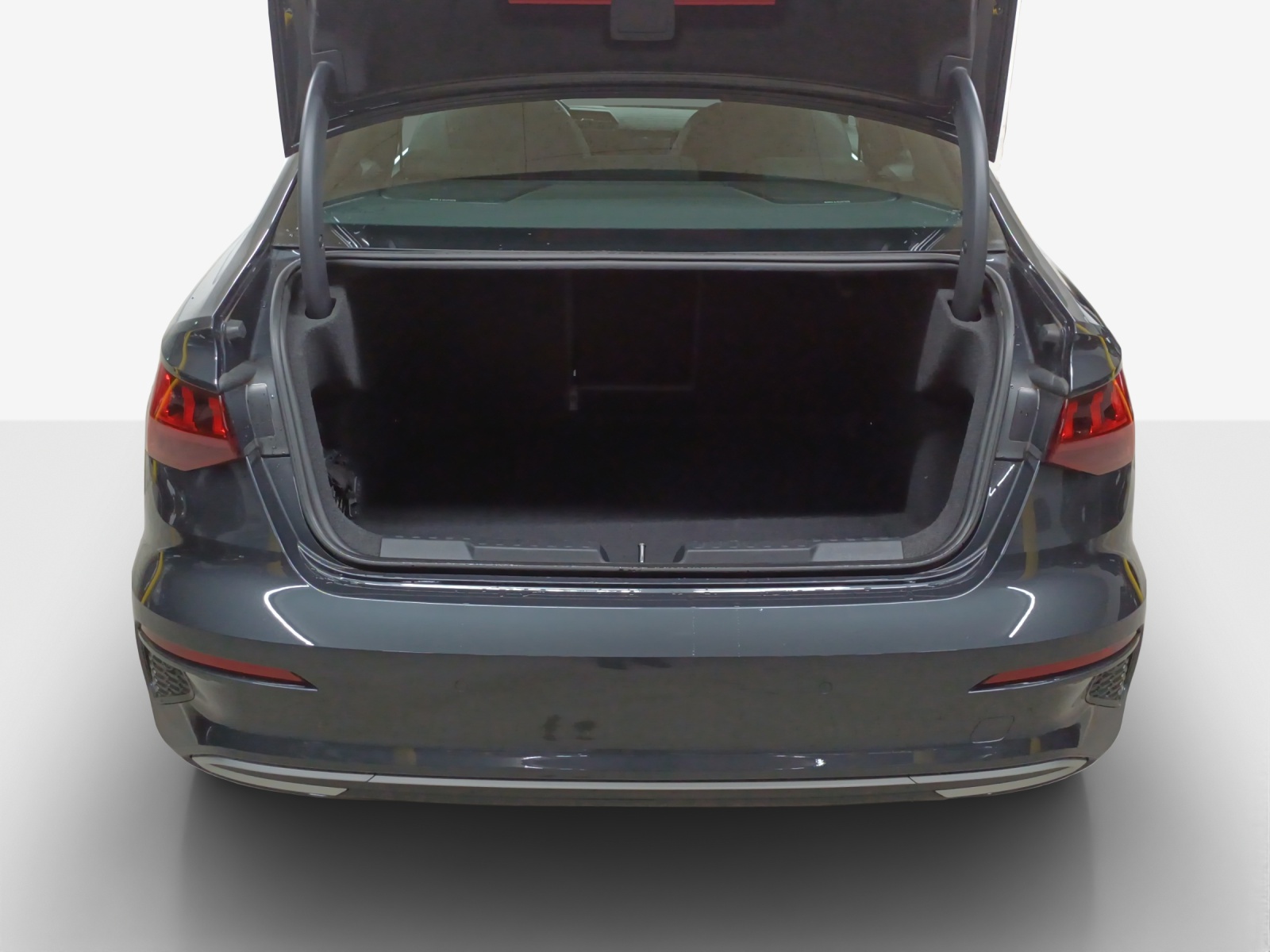 AUDI A3 Limousine 35 TFSI advanced S-tronic-image-12