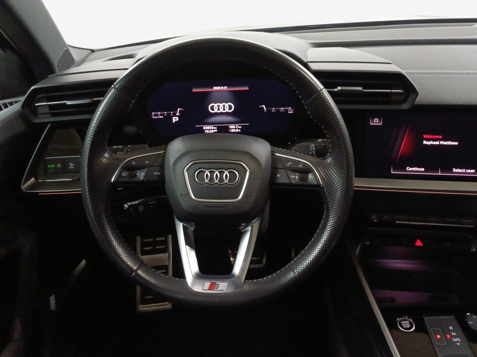 AUDI A3 Limousine 35 TFSI advanced S-tronic-image-9