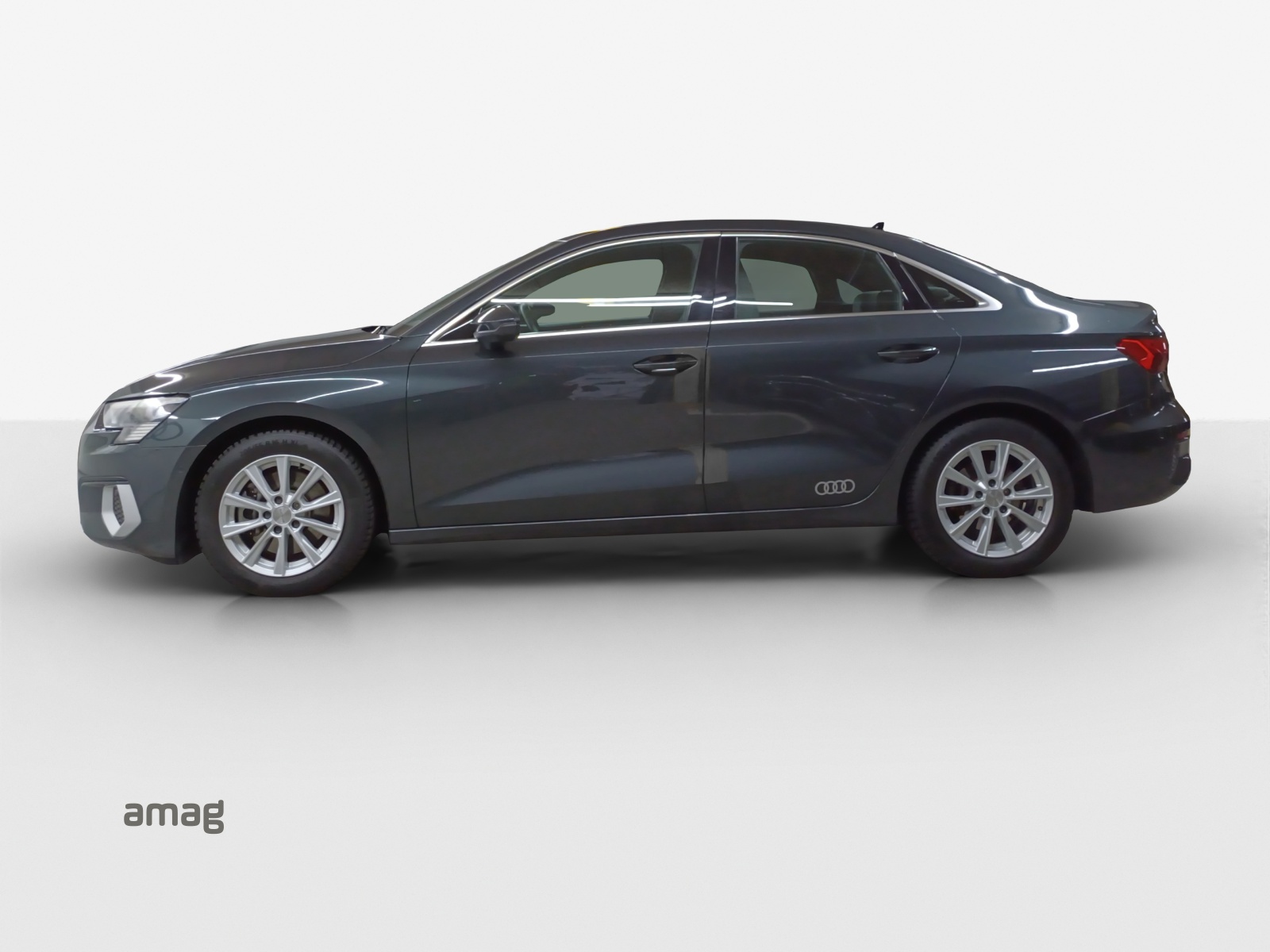 AUDI A3 Limousine 35 TFSI advanced S-tronic-image-1
