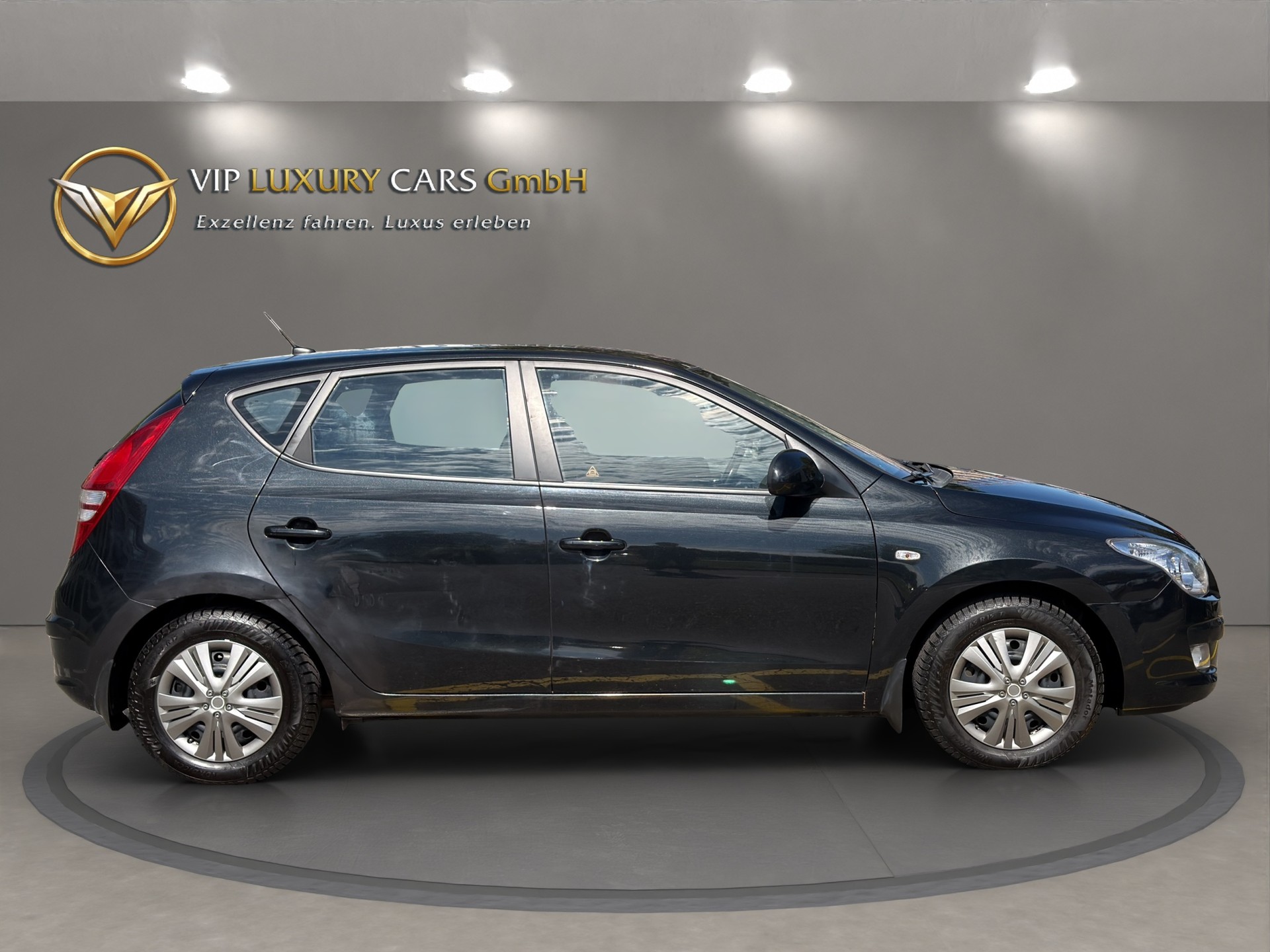 HYUNDAI i30 1.6 Style Automatic-image-7