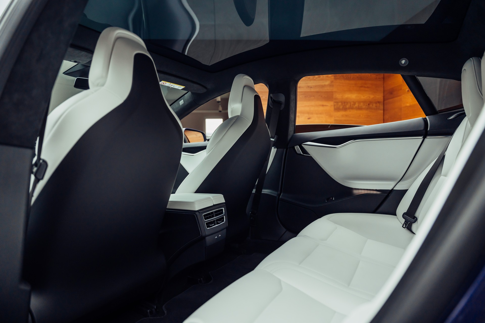 TESLA Model S 75 Business Economy-image-9