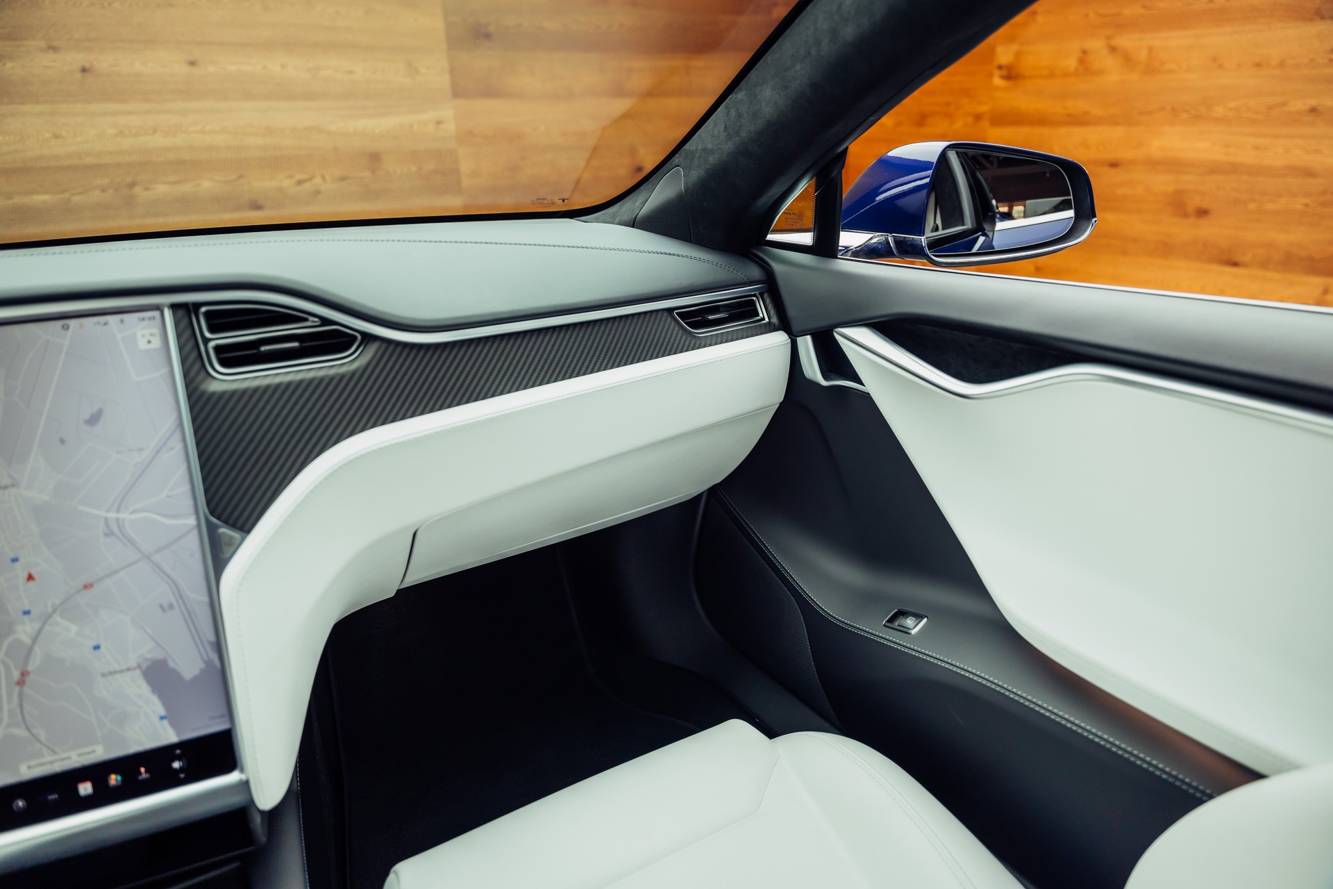 TESLA Model S 75 Business Economy-image-13