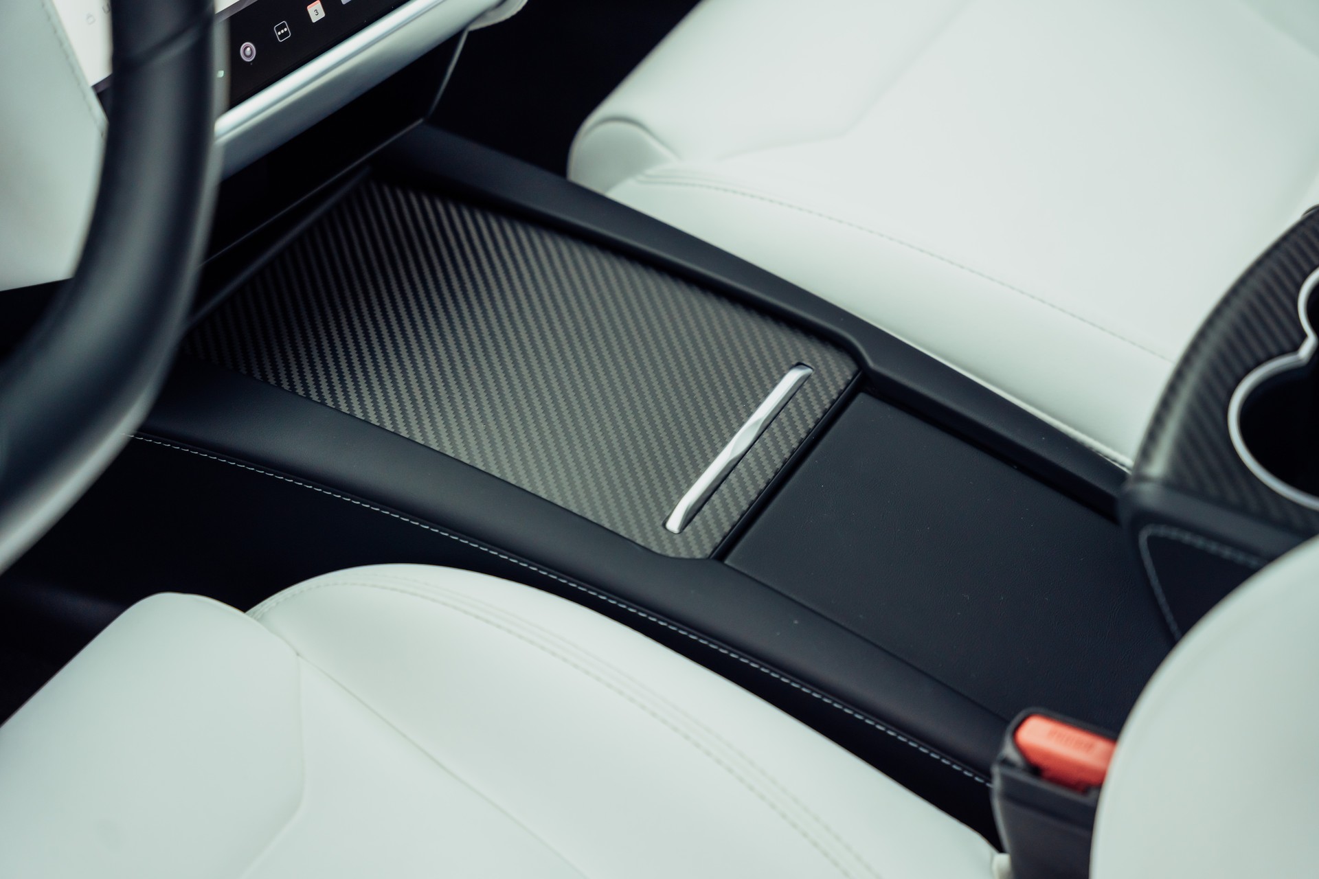 TESLA Model S 75 Business Economy-image-15