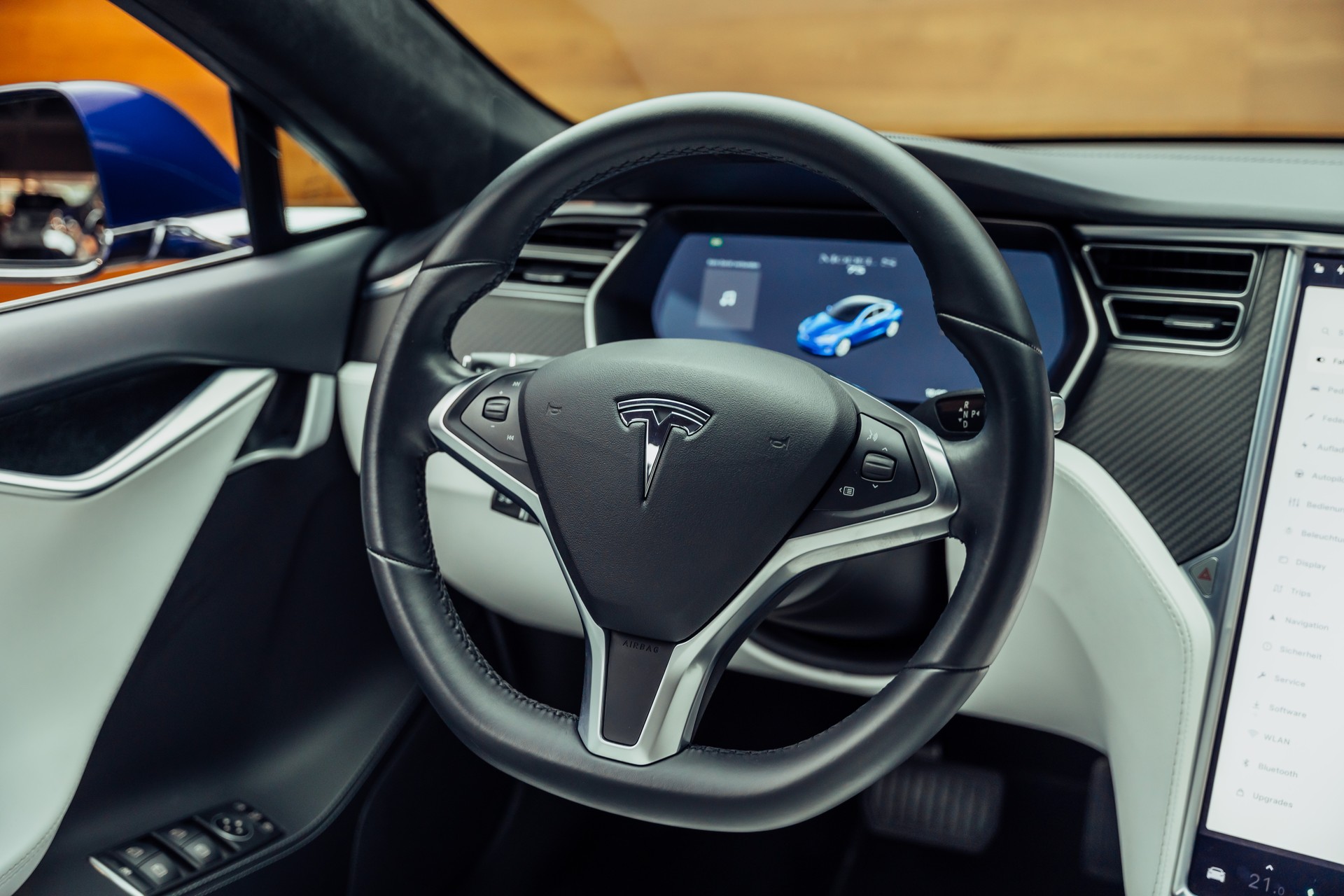 TESLA Model S 75 Business Economy-image-18