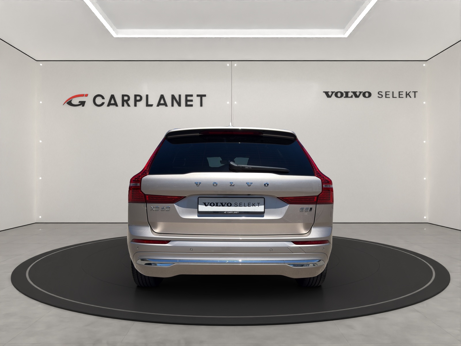 VOLVO XC60 2.0 B5 MH Plus Bright AWD-image-4