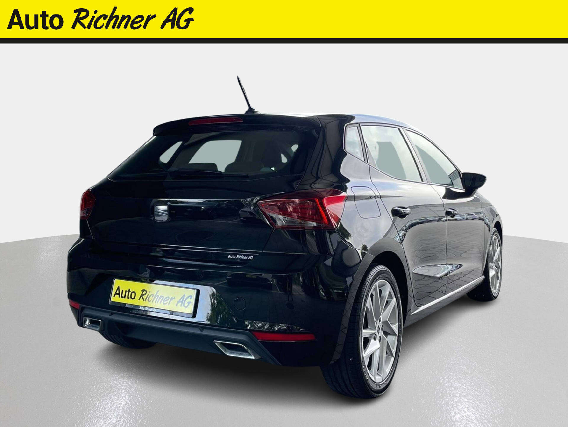 SEAT Ibiza 1.0 TSI 110 FR DSG-image-3