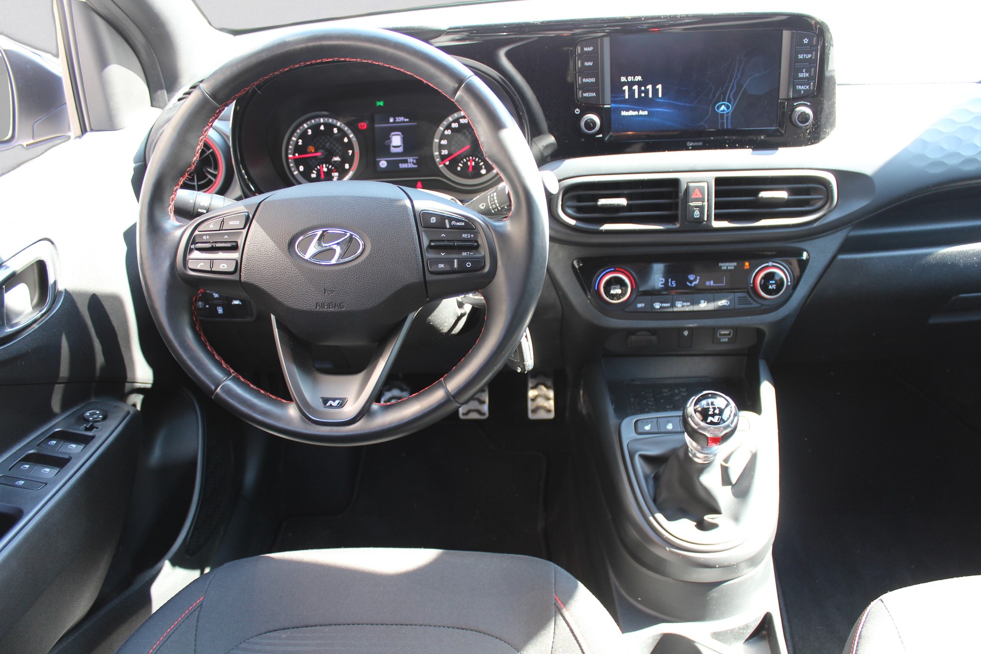 HYUNDAI i10 1.0 T-GDI N Line-image-10