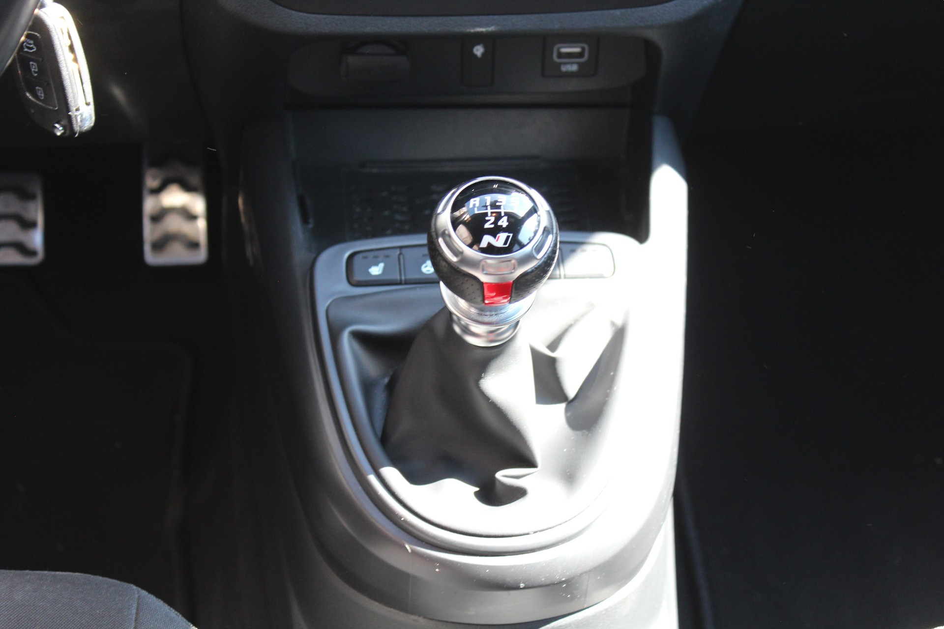 HYUNDAI i10 1.0 T-GDI N Line-image-18