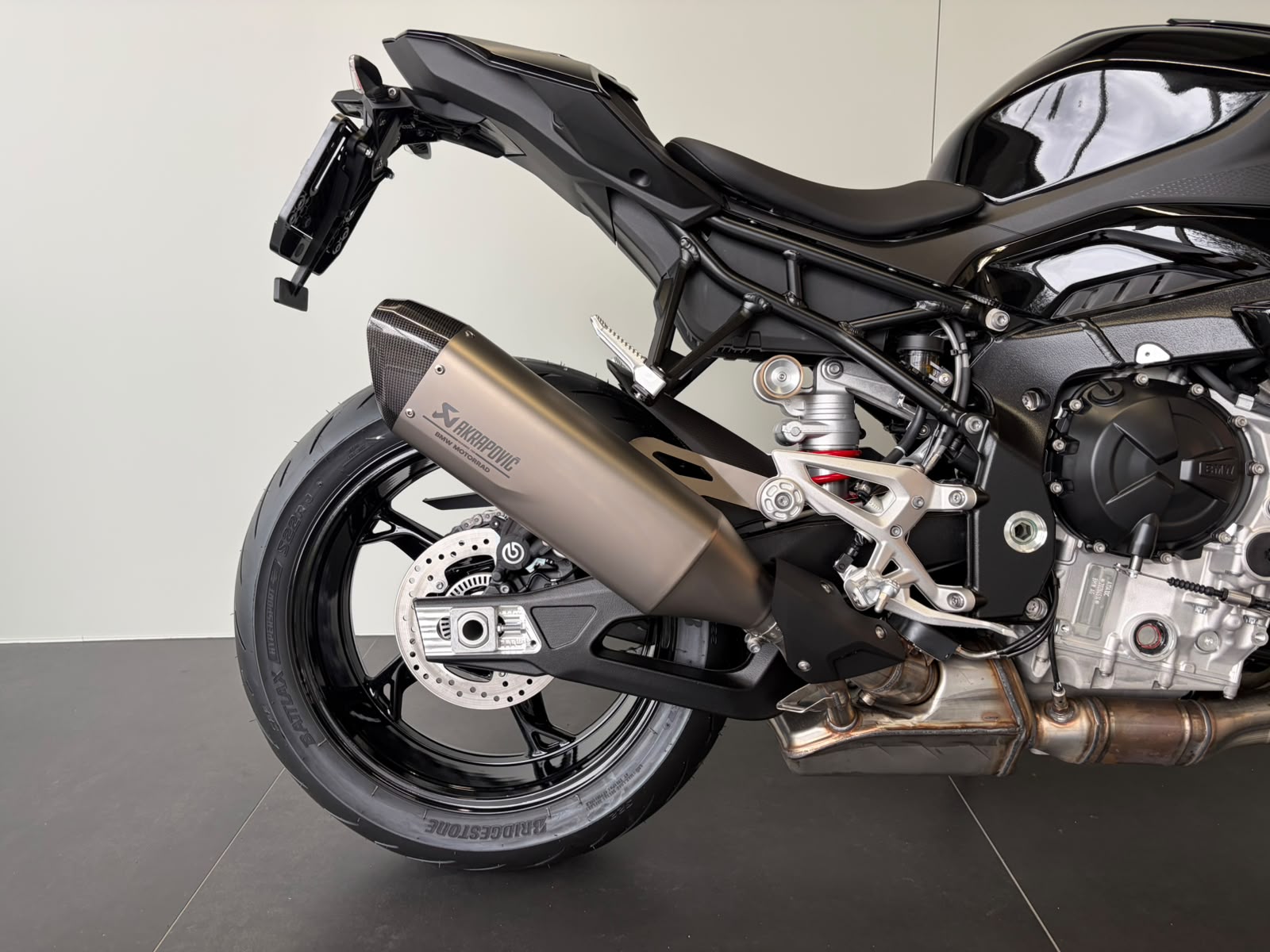 BMW S 1000 R-image-10