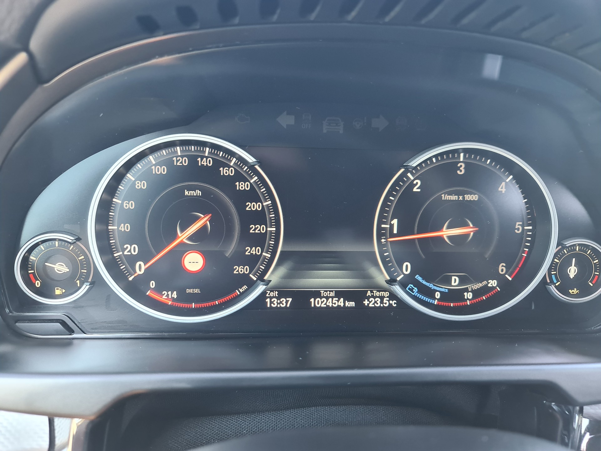 BMW X5 xDrive 30d Pure M Sport Steptronic-image-12