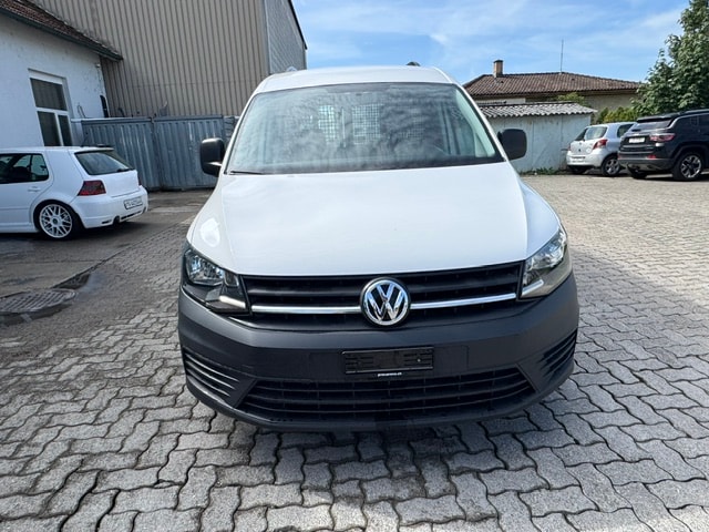 VW Caddy 2.0TDI BlueMotion Technology-image-1