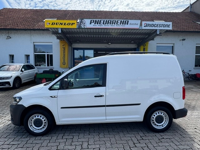 VW Caddy 2.0TDI BlueMotion Technology-image-2