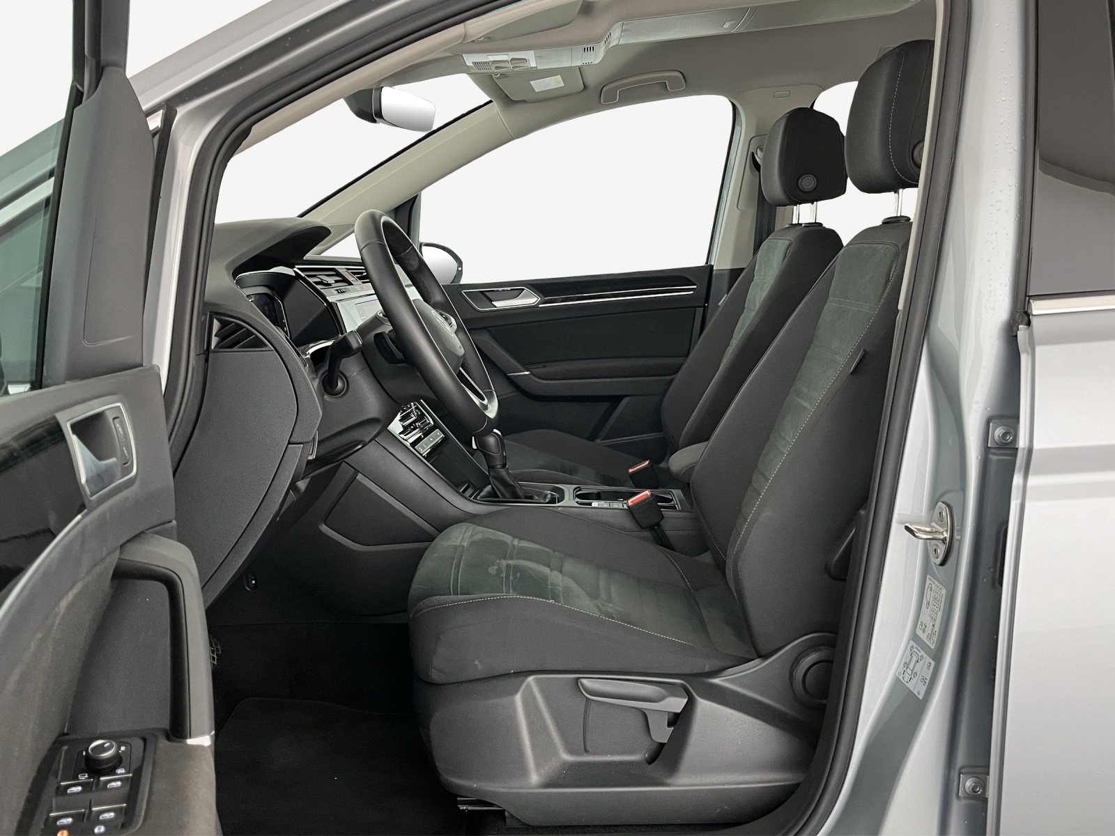 VW Touran 1.5 TSI EVO Highline DSG-image-7