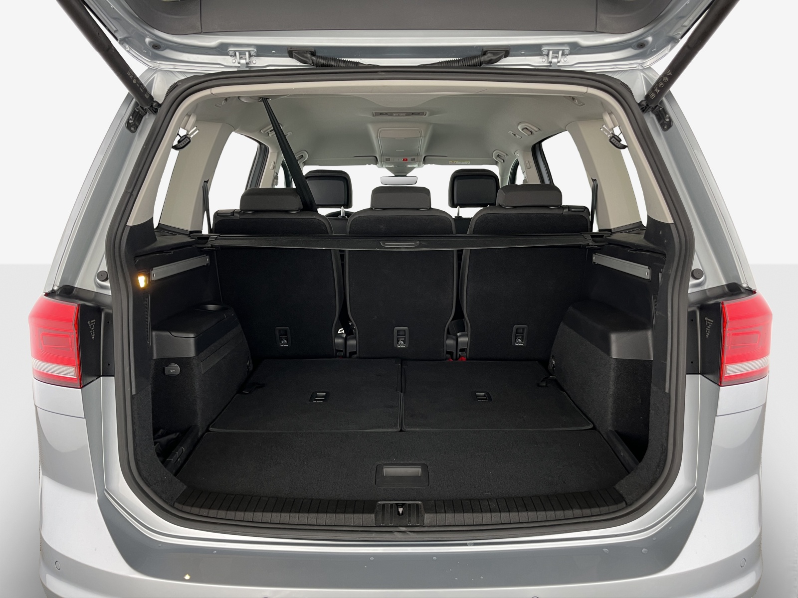 VW Touran 1.5 TSI EVO Highline DSG-image-12