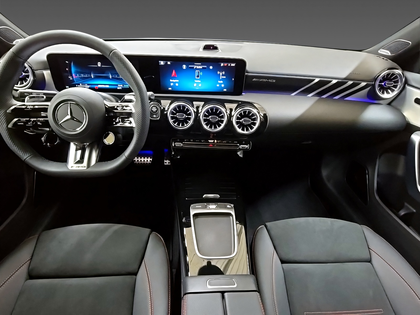 MERCEDES-BENZ A 35 4Matic-image-8