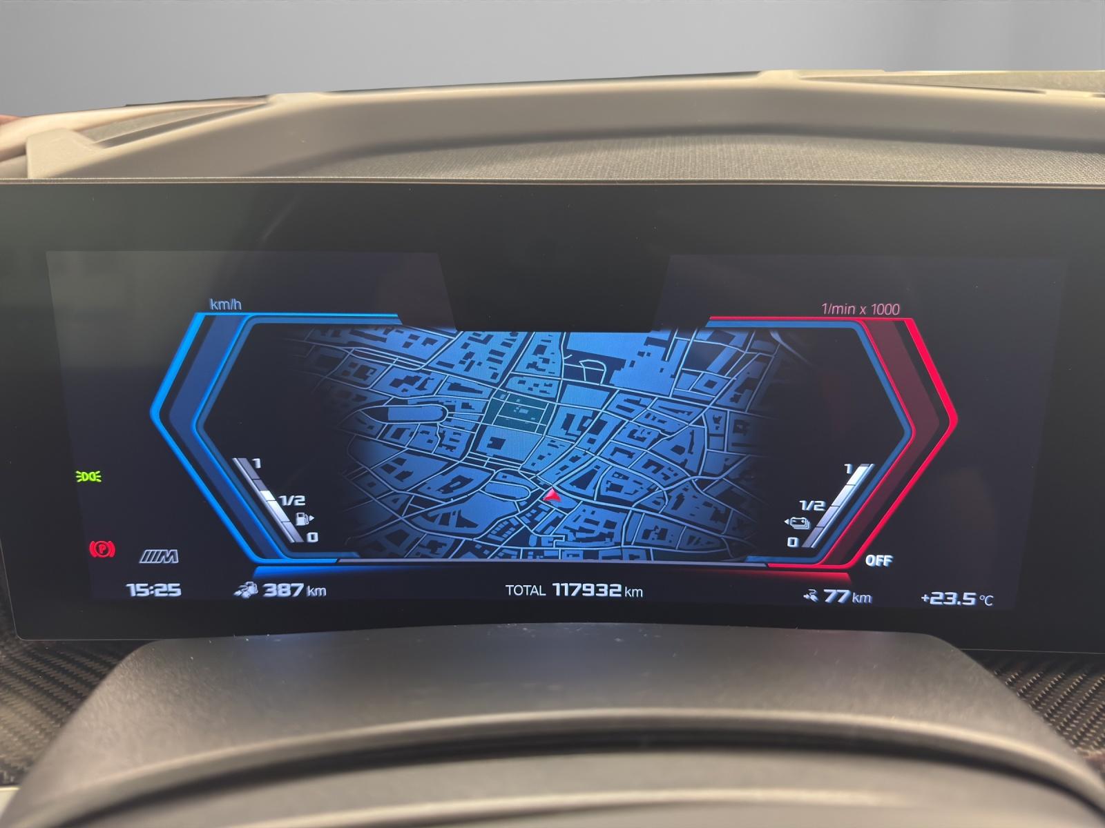 BMW XM G09 Plug-in Hybrid-image-16