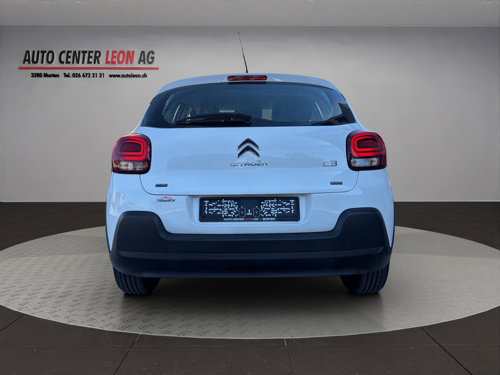 CITROEN C3 1.2i PureTech Shine-image-4