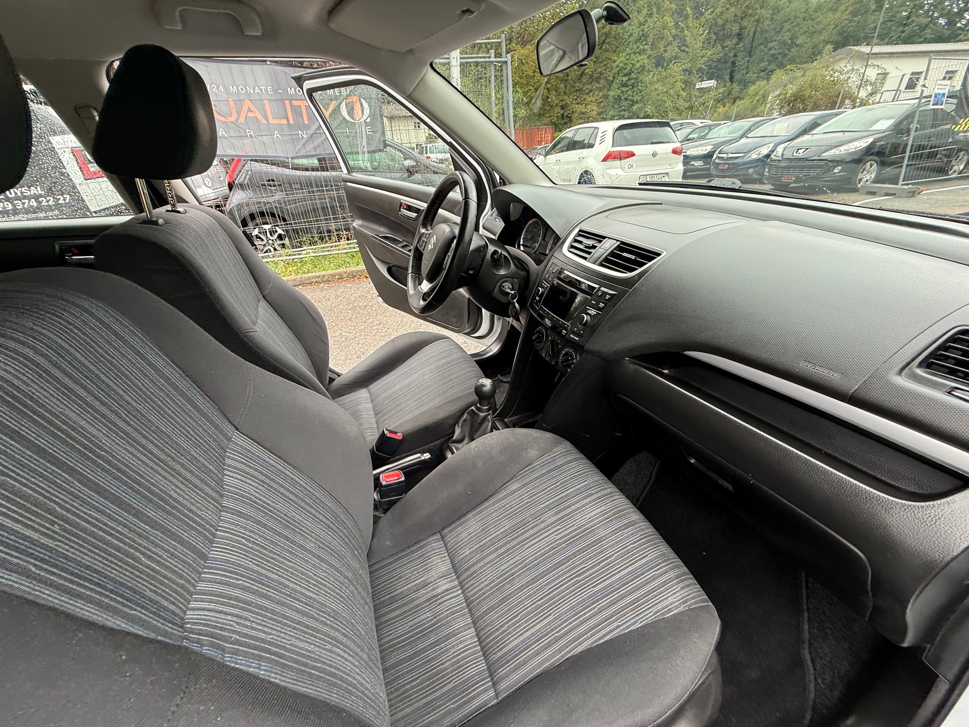 SUZUKI Swift 1.2i 16V Compact Top 4x4-image-13