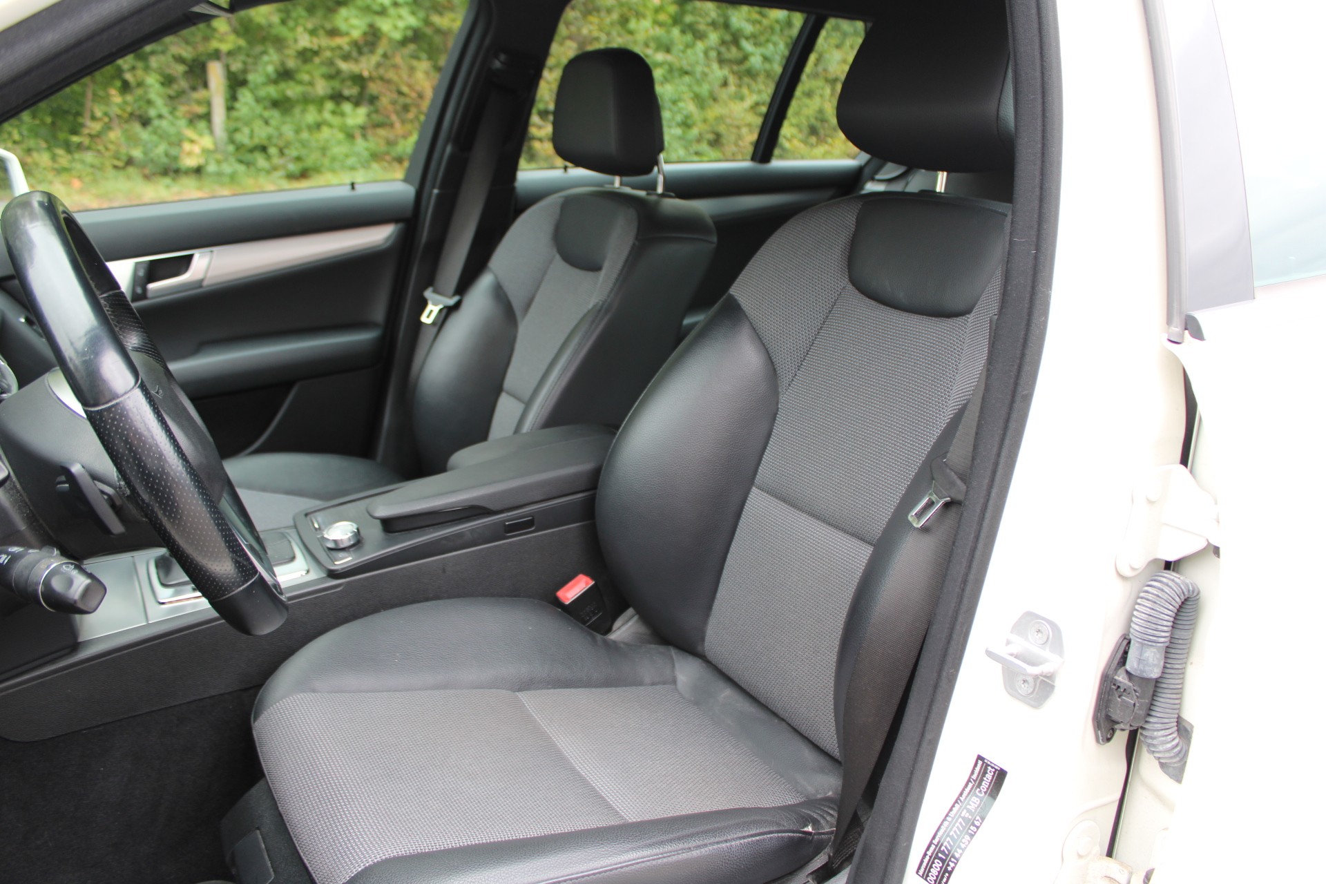 MERCEDES-BENZ C 250 CDI Avantgarde AMG Line 4Matic 7G-Tronic-image-7