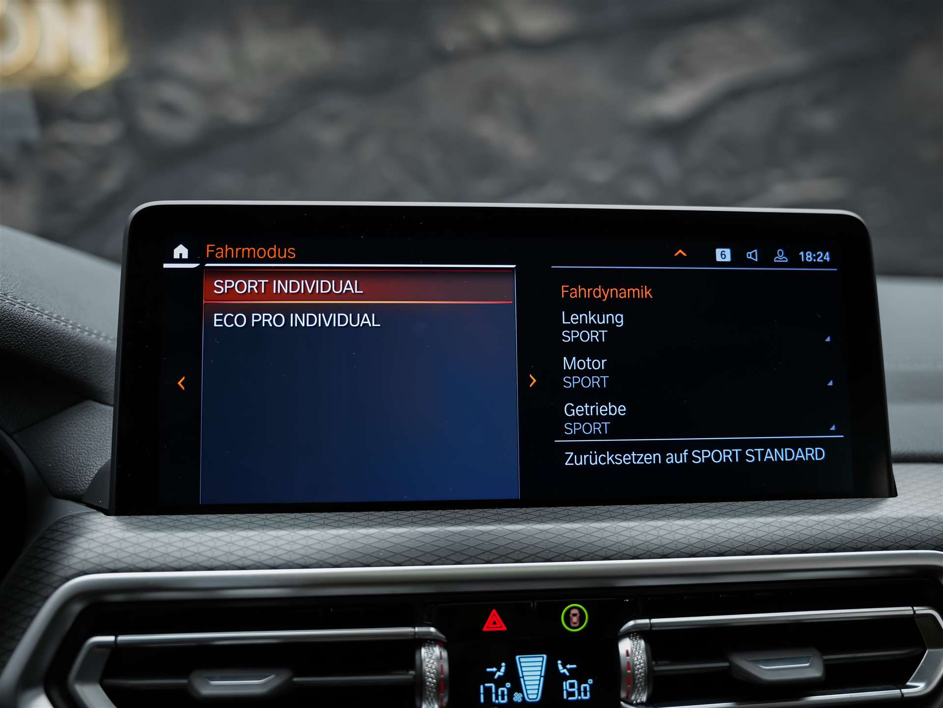 BMW X3 xDrive M40d *Panorama*Laser Scheinwerfer*Head-Up*-image-41