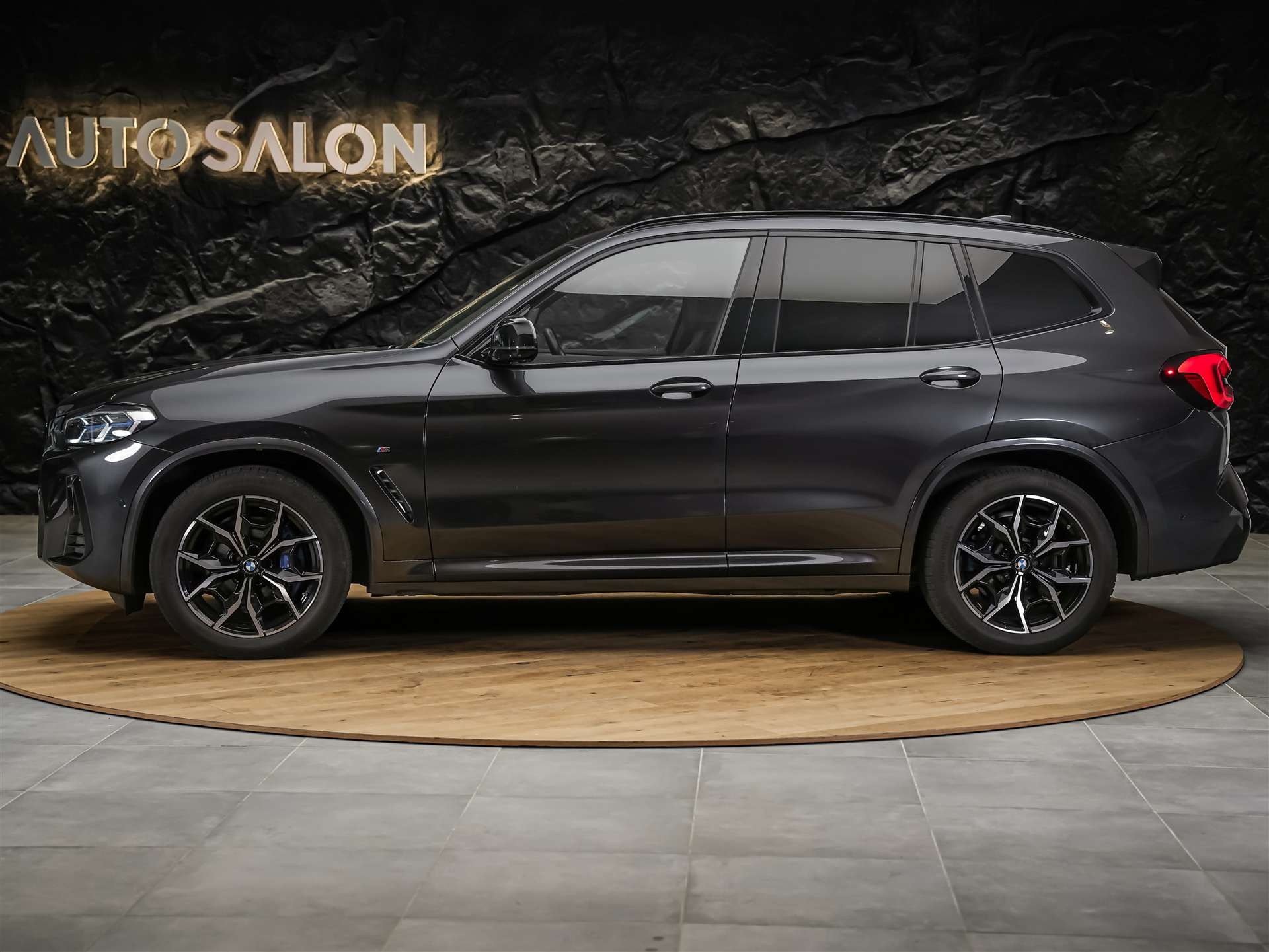 BMW X3 xDrive M40d *Panorama*Laser Scheinwerfer*Head-Up*-image-1