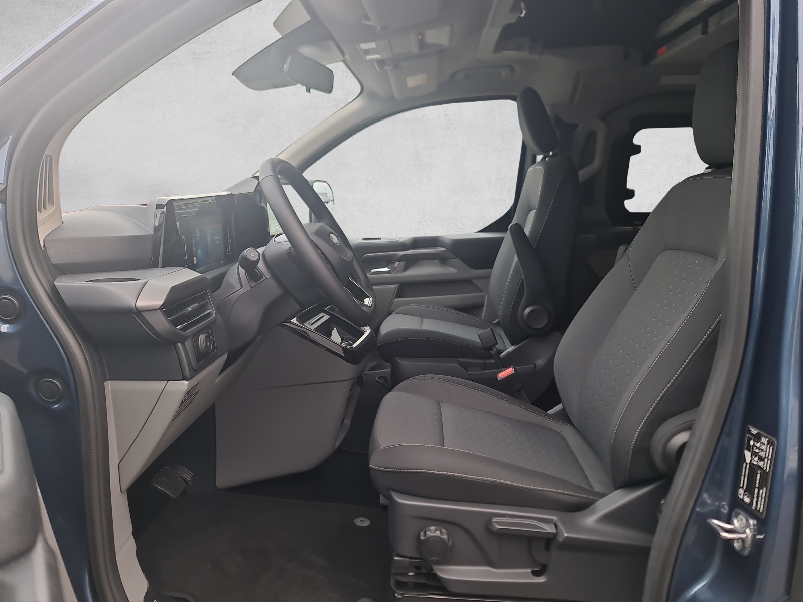 WESTFALIA Club Joker Urban Premium 2.0D 8G 4x4 * 6-Sitzer + 2.8T AHK möglich *-image-10