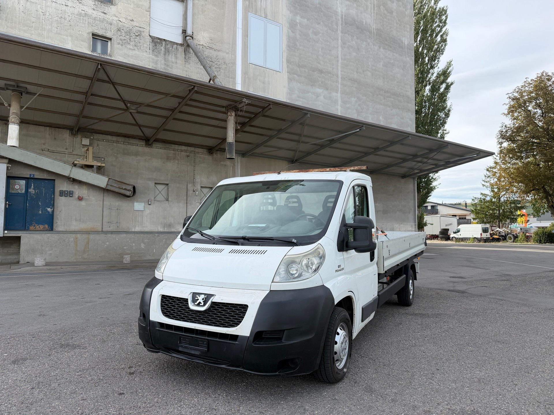 PEUGEOT Boxer 3.0 HDI 335 L4-image-0