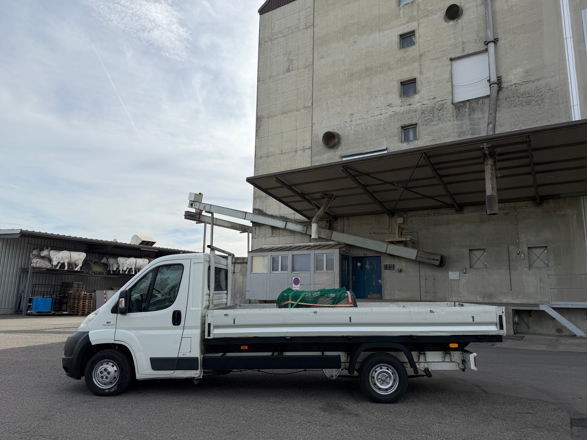 PEUGEOT Boxer 3.0 HDI 335 L4-image-2