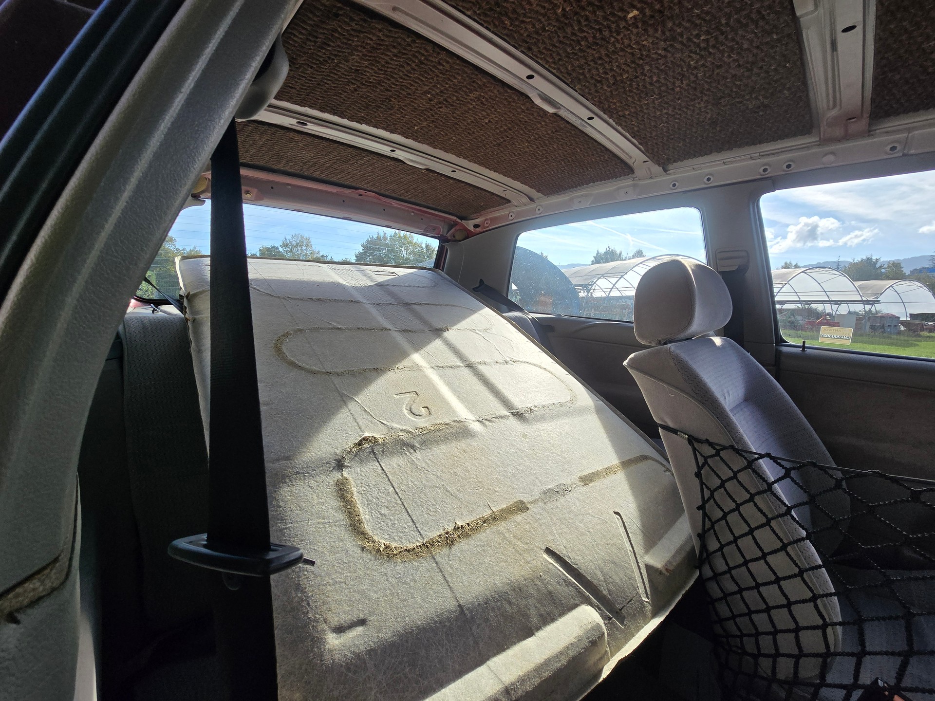 VW Golf 1800 S-Plus (GL)-image-11