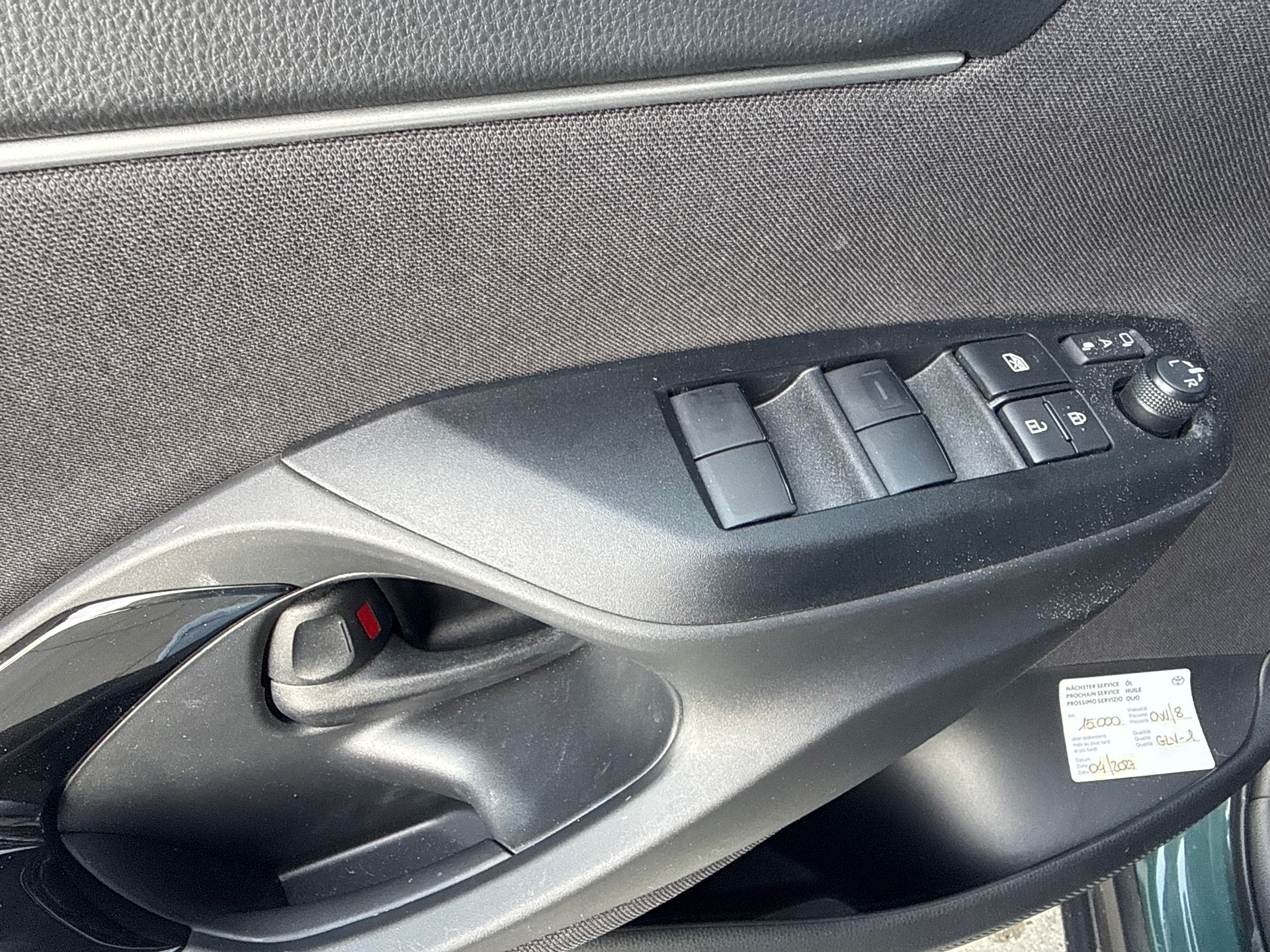 TOYOTA Yaris Cross 1.5 Trend AWDi e-CVT-image-7