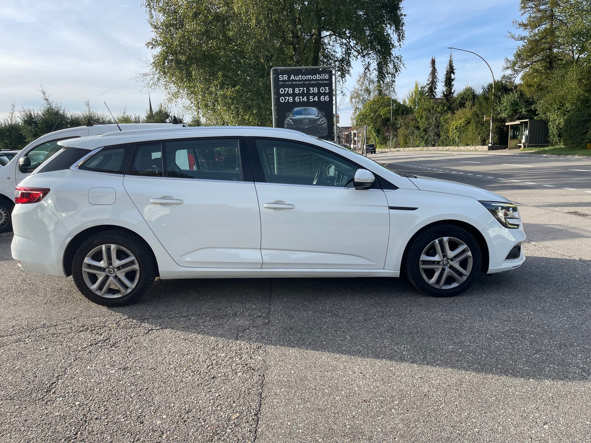 RENAULT Mégane Grandtour 1.5 dCi Business-image-5