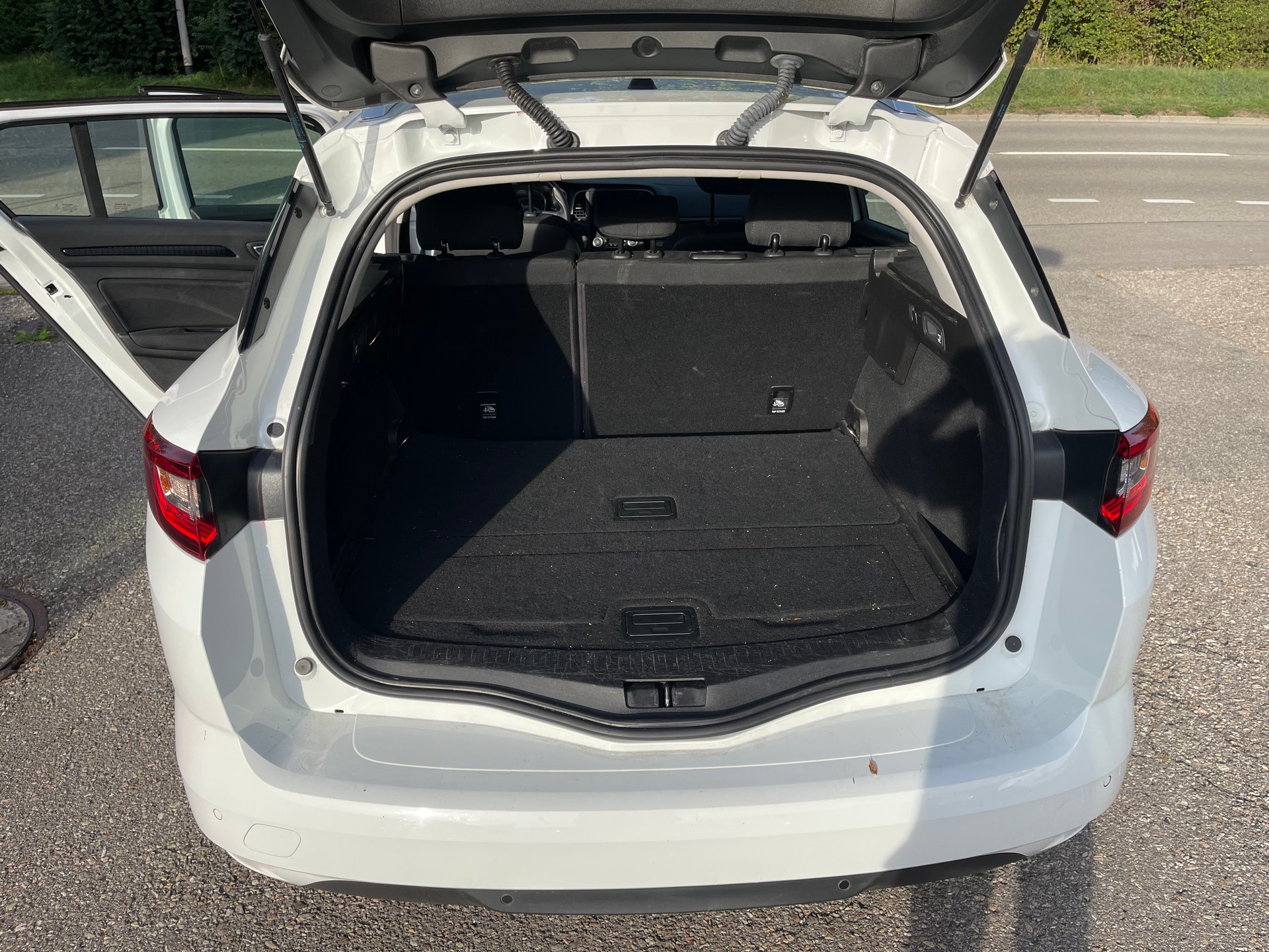 RENAULT Mégane Grandtour 1.5 dCi Business-image-9