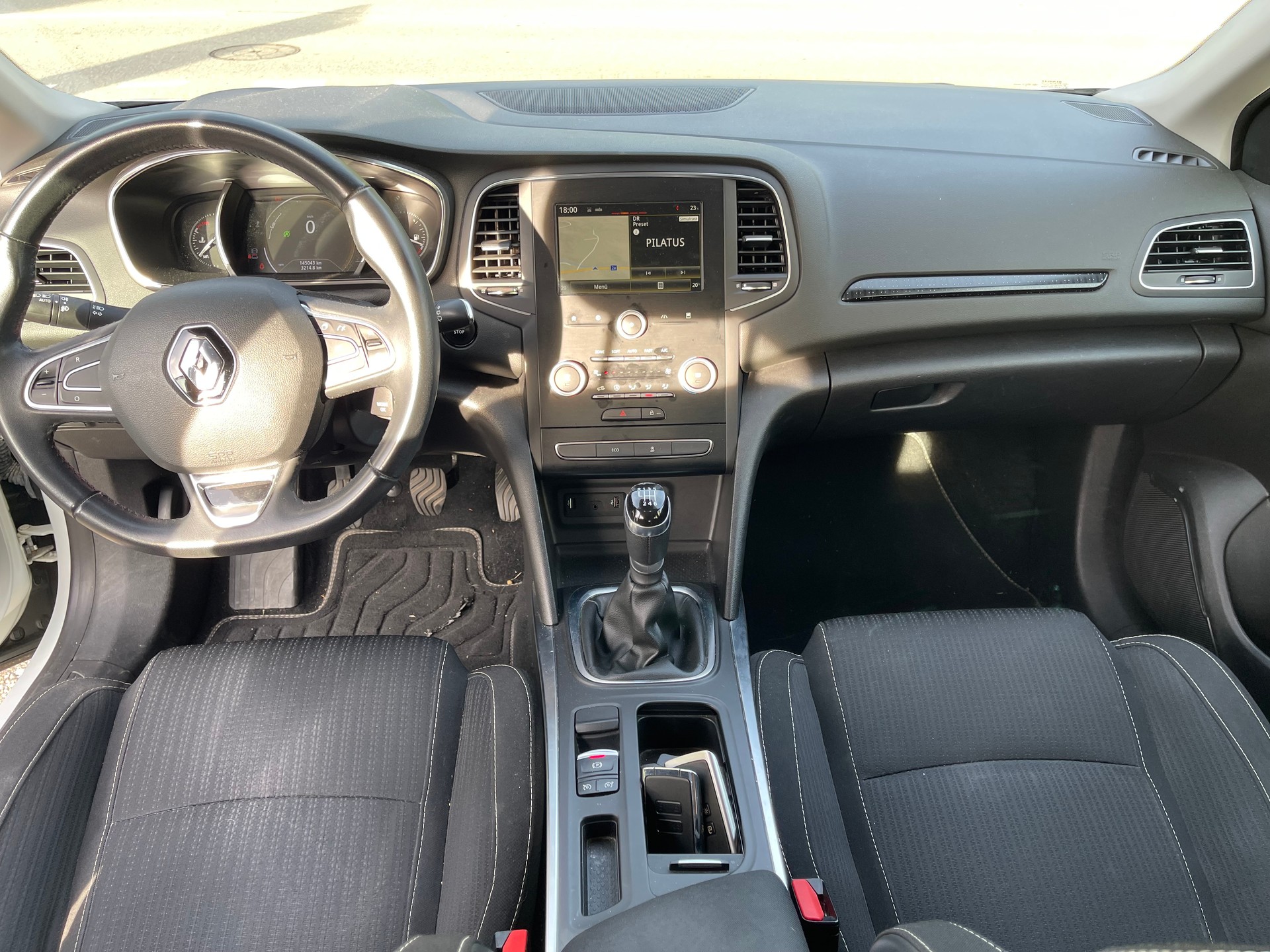 RENAULT Mégane Grandtour 1.5 dCi Business-image-10